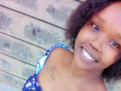 BustyNeptune from xLoveCam