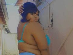 CalpsoLindt - female with black hair and  big tits webcam at xLoveCam