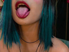 CameroonSweet - female with red hair and  big tits webcam at xLoveCam