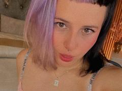 CamiLux - female webcam at xLoveCam