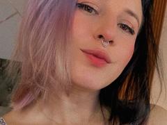 CamiLux from xLoveCam