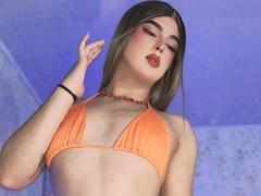 CamiRouxX - blond shemale webcam at xLoveCam