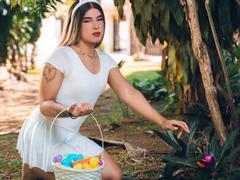 CamiRouxX - blond shemale webcam at xLoveCam