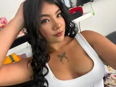 CamilaDesire from xLoveCam