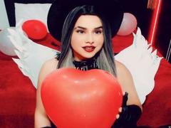 Camillahot93 - shemale with black hair webcam at ImLive