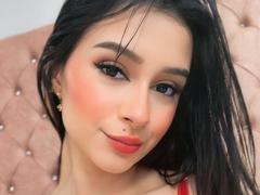 CamilaJolie - female with black hair webcam at LiveJasmin