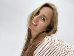 CamilaLux - blond female with  big tits webcam at xLoveCam