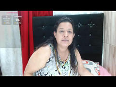 CamilaMillf from xLoveCam