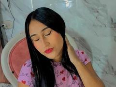 CamilaWood - female webcam at xLoveCam