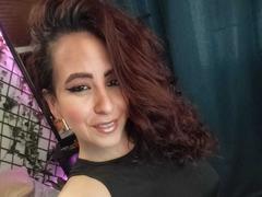 CamillePaulis - female with brown hair webcam at xLoveCam