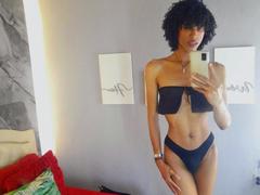 CamilleCedrik - shemale webcam at xLoveCam