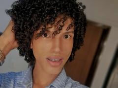 CamilleCedrik - shemale webcam at xLoveCam