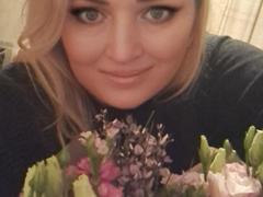 CamilleJazz - female with brown hair and  small tits webcam at xLoveCam