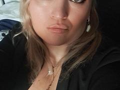 CamilleJazz - female with brown hair and  small tits webcam at xLoveCam