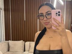 CamilleJuicy - female with black hair and  big tits webcam at xLoveCam