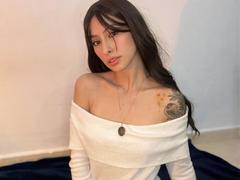 CamilleLoan from xLoveCam