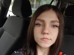 CammieRosalie - female with brown hair and  big tits webcam at xLoveCam