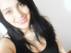 CandelariaFerer - female with black hair webcam at xLoveCam