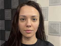 CandidaBardill - female with brown hair and  big tits webcam at xLoveCam