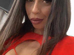 CandieCrossLand from xLoveCam