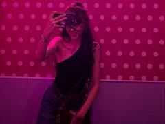 CandisMckneely - female with black hair and  big tits webcam at xLoveCam