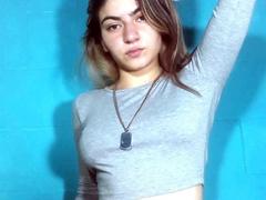 CandyBonita-hot - female with brown hair webcam at xLoveCam