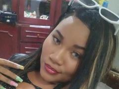 CandyFire69 - female with black hair webcam at xLoveCam