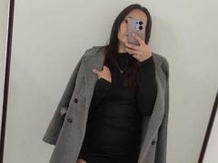 CandyI - female with brown hair webcam at xLoveCam