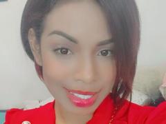 CandyLoveU - female webcam at xLoveCam