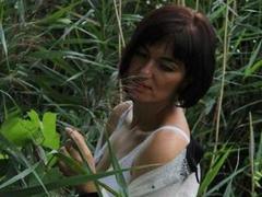 CandyOLime - female with brown hair and  small tits webcam at xLoveCam
