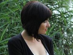 CandyOLime - female with brown hair and  small tits webcam at xLoveCam