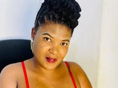 CandyYumsAreolaX - female webcam at xLoveCam