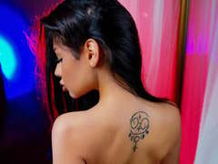 CandyceKendall - female with black hair and  big tits webcam at xLoveCam