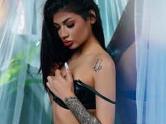 CandyceKendall - female with black hair and  big tits webcam at xLoveCam