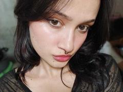 CandyyClair from xLoveCam
