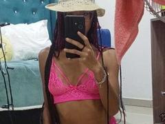 CanelaHott69 - female with brown hair webcam at xLoveCam