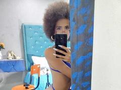 CanelaHott69 - female with brown hair webcam at xLoveCam