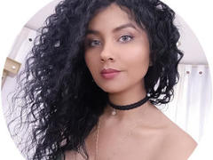 CanelaLeBranc - female with black hair webcam at xLoveCam