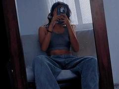 CanelitaRousse - female with black hair and  small tits webcam at xLoveCam