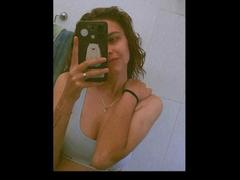 CanelitaRousse - female with black hair and  small tits webcam at xLoveCam