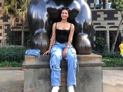 CaritoHam - female with black hair and  big tits webcam at xLoveCam