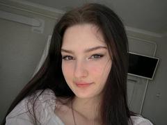 JoelAkerley - female with brown hair webcam at LiveJasmin