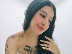 CarlaCorinas from xLoveCam
