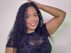 CarlaMathews - female with black hair and  big tits webcam at LiveJasmin