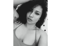 CarlaMuille - female with black hair webcam at xLoveCam
