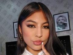 TifannySaikham - female with black hair webcam at xLoveCam