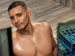 CarlosSmith - male webcam at xLoveCam