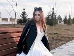 CarlotaLongNecker from xLoveCam