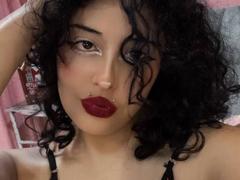 CarlyBlaze - female with black hair webcam at xLoveCam