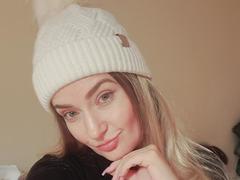 CarmenAutumn - blond female with  big tits webcam at xLoveCam